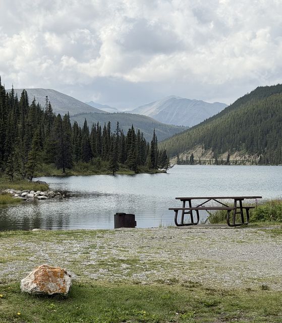 Lakeside Picnic Table in Northern Rockies