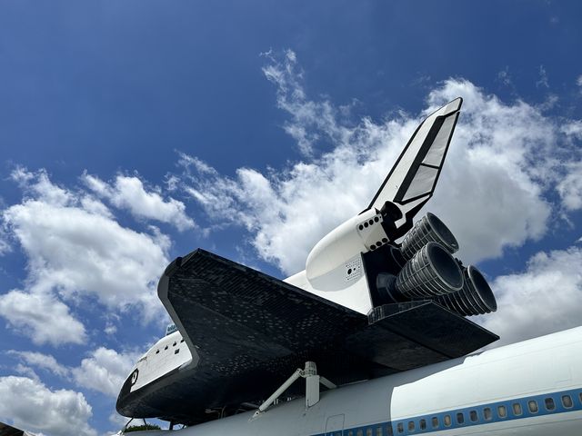Space Shuttle atop 747 in Houston