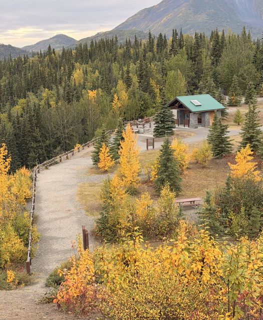 Matanuska Fall Overlook Cabin