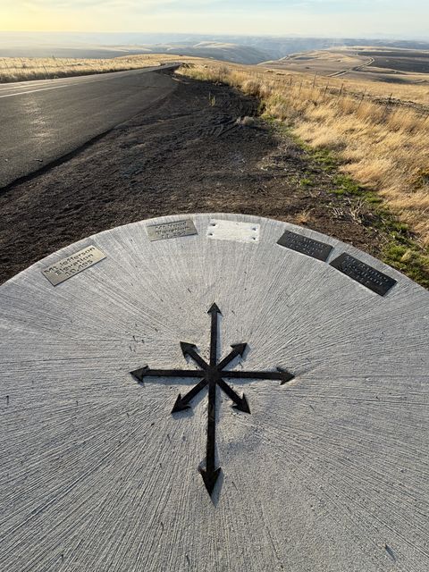 Mountain Identifier Orientation Marker